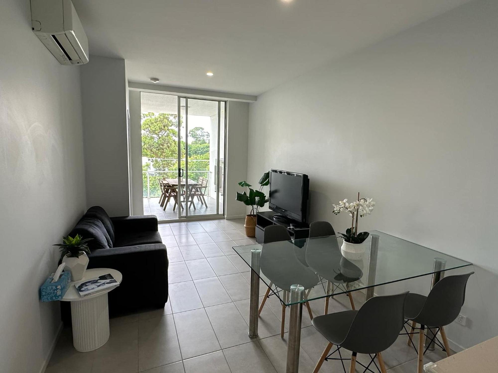 2bedroom 2bath In Garden