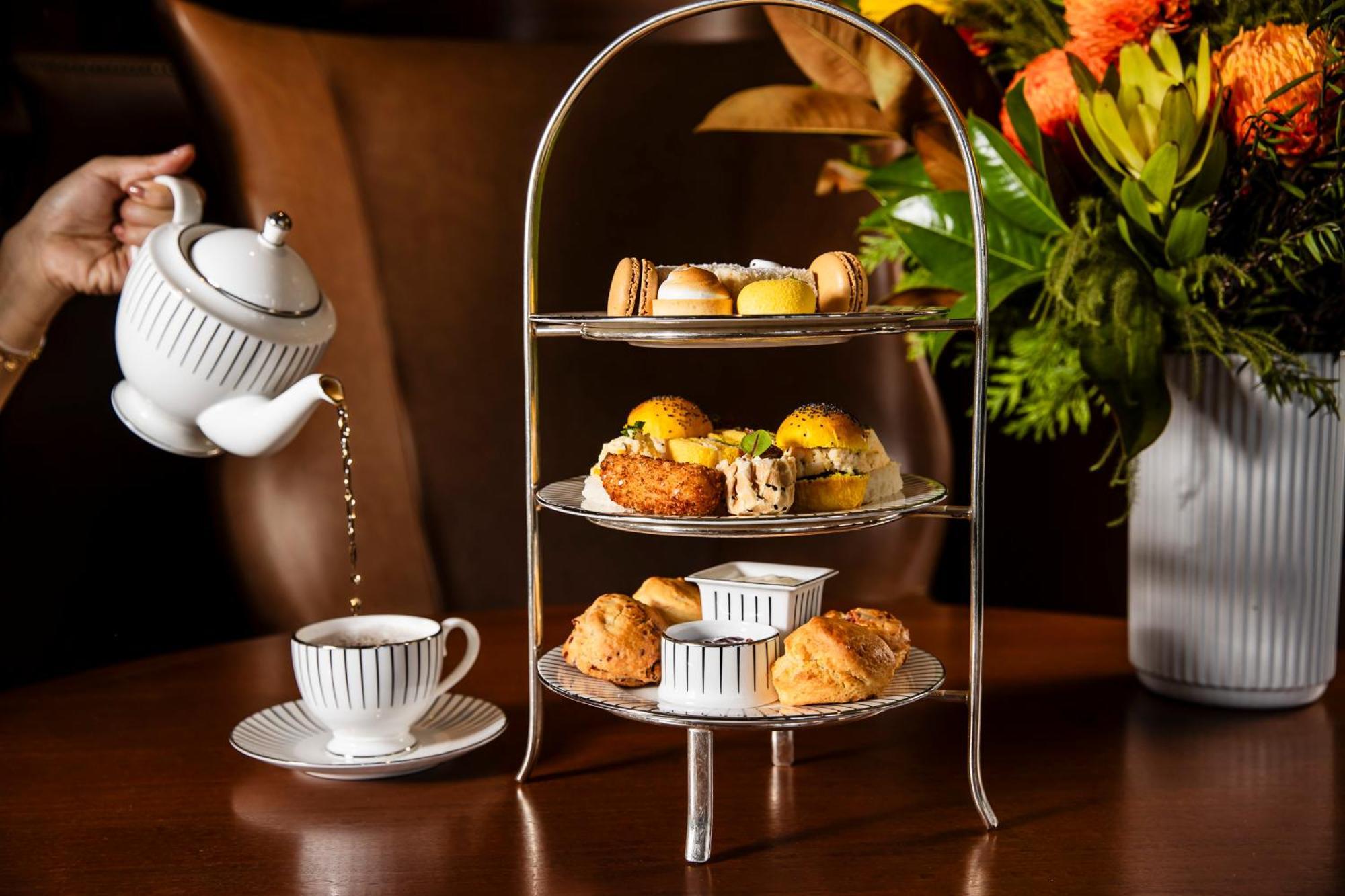 Hotel Rydges South Bank 4*