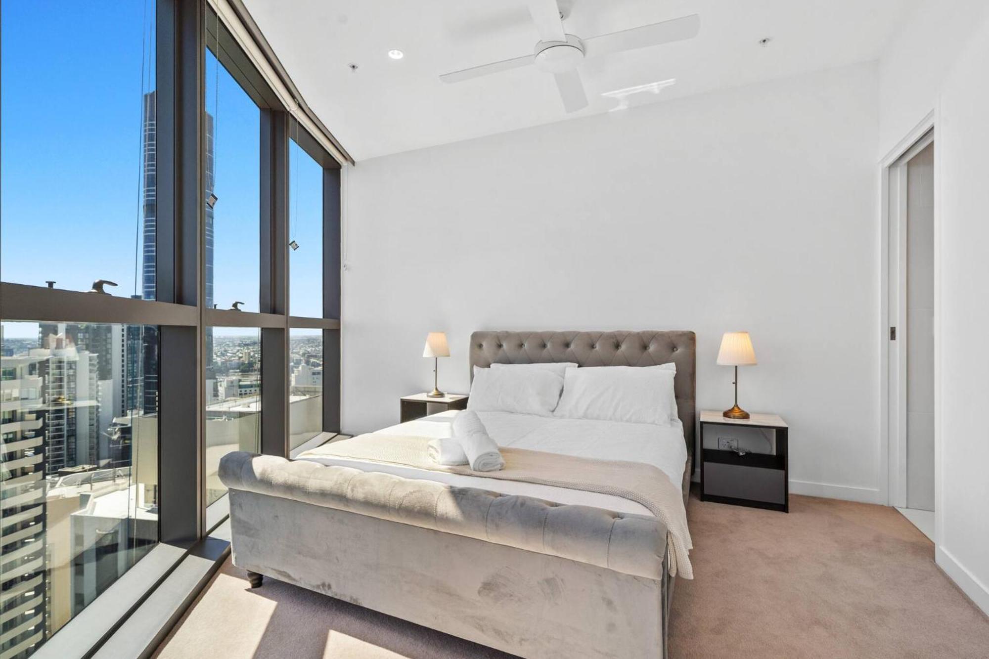 Apartment Of Clouds - Brand New Lv 33 On Star Casino Bne, Privately Managed