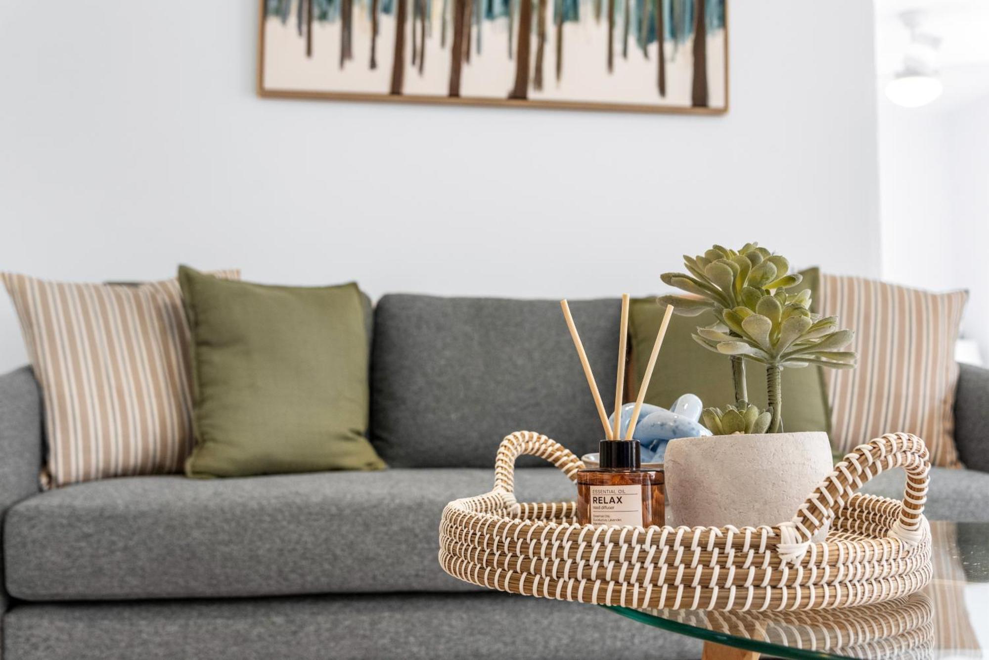 Apartment Stylish And Comfy 2br In Medical District With Parking