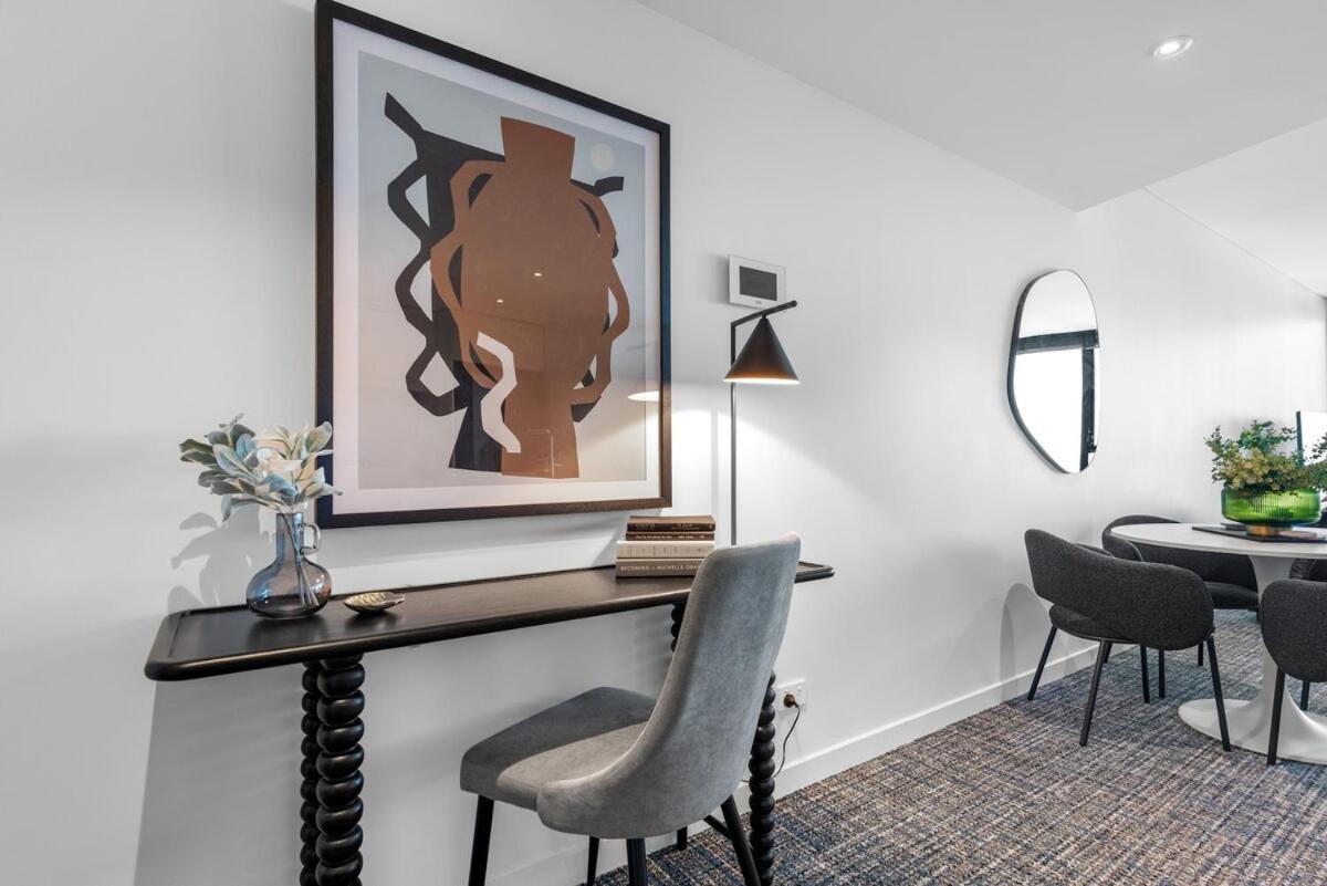 Skyrise Style - 1bed-1bath-1car-views - Cbd Brisbane
