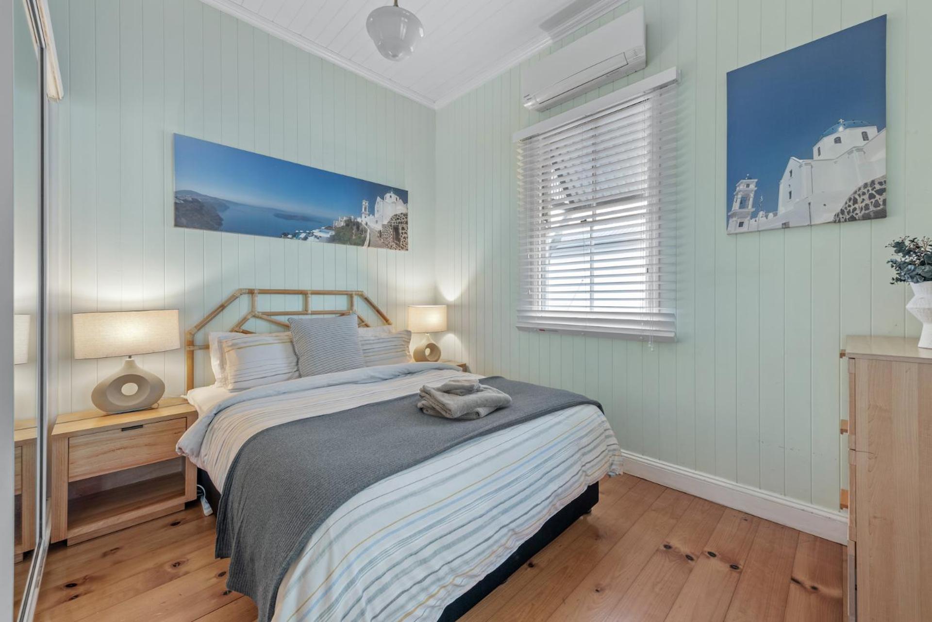 Comfy Character Qld'r ~ 3bed Self-contained-upstairs House W/parking ~ Woolloongabba *