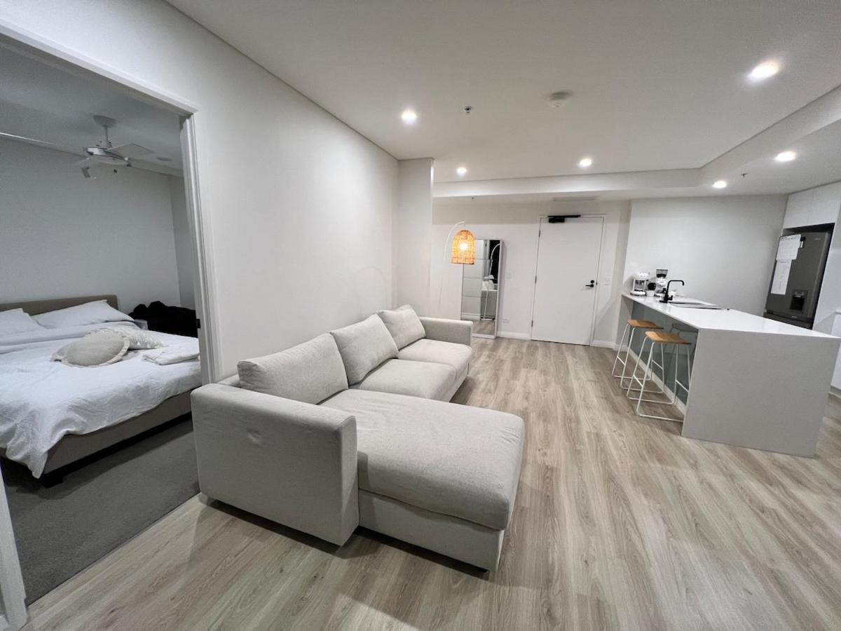 Cloud9 View Large Apartment,luxury Living & Epic Sunset * Brisbane