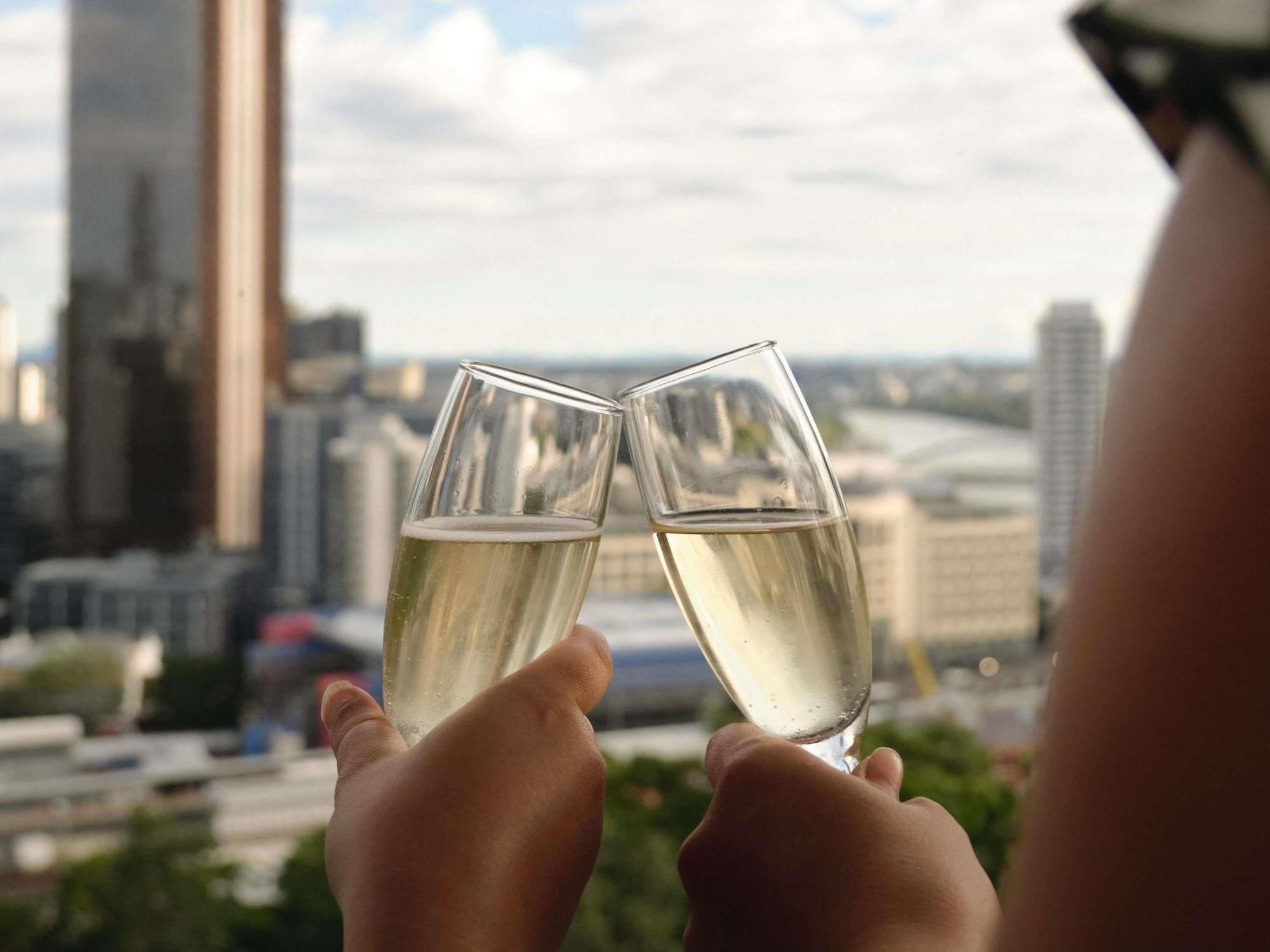 Hotel Mercure Spring Hill 4*