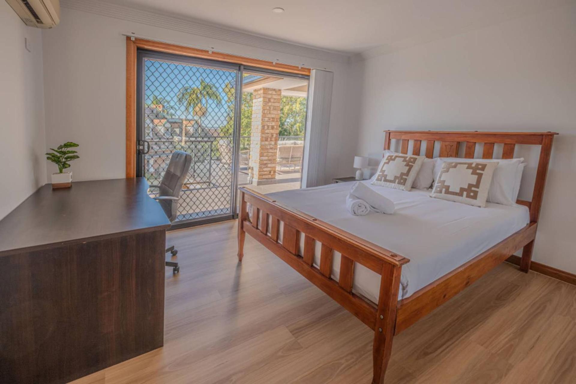 6bed Macgregor Holiday home