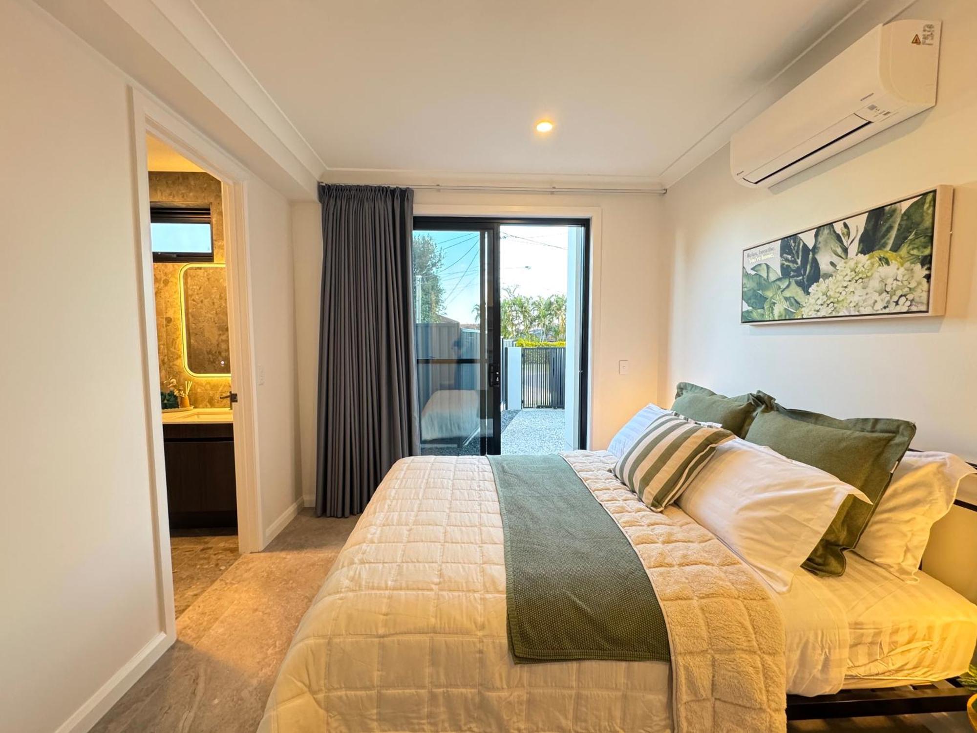 Luxe 2b2b Walk To Sunnybank Market Square * Brisbane