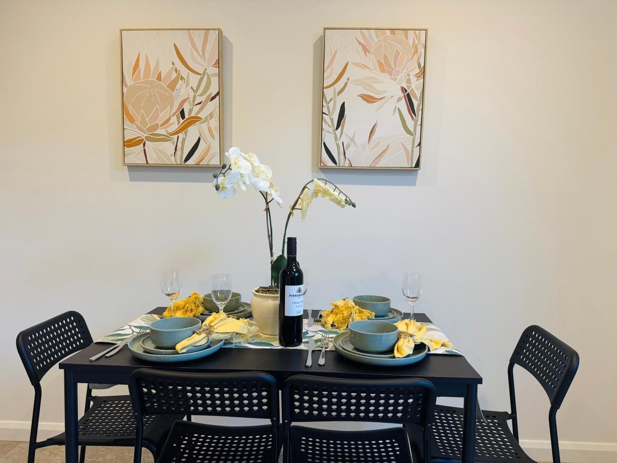 Holiday home Luxe 2b2b Walk To Sunnybank Market Square