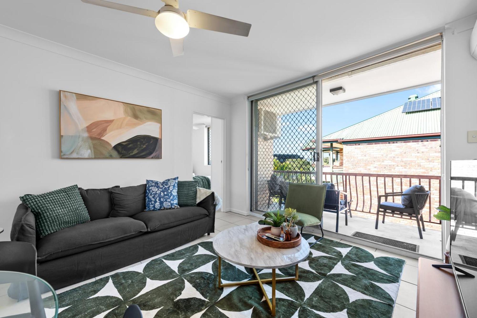 Apartment Comfy 2br Near Hospitals, Qut And Cbd With Parking!