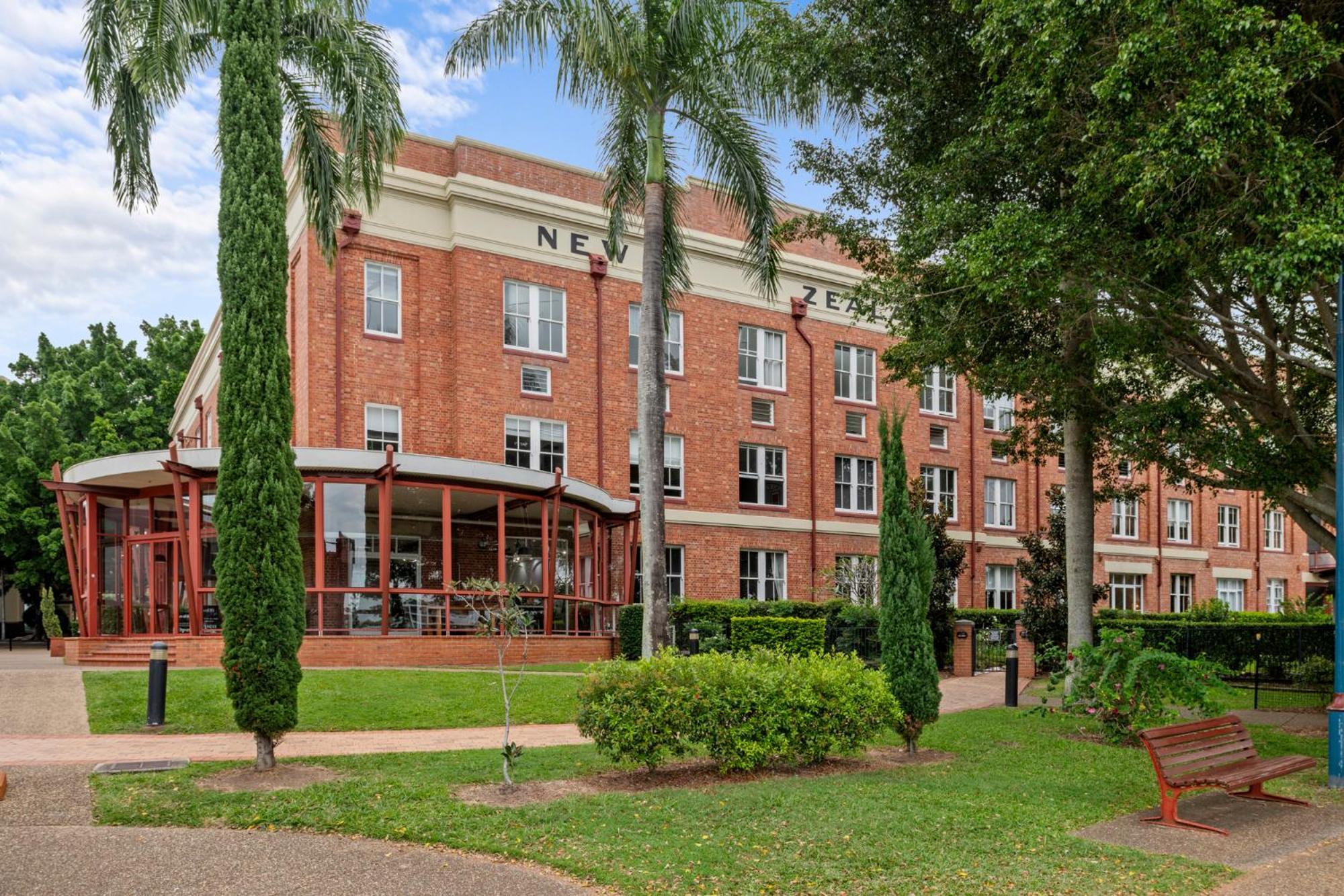 Apartment Woolstore Riverfront Teneriffe Brisbane