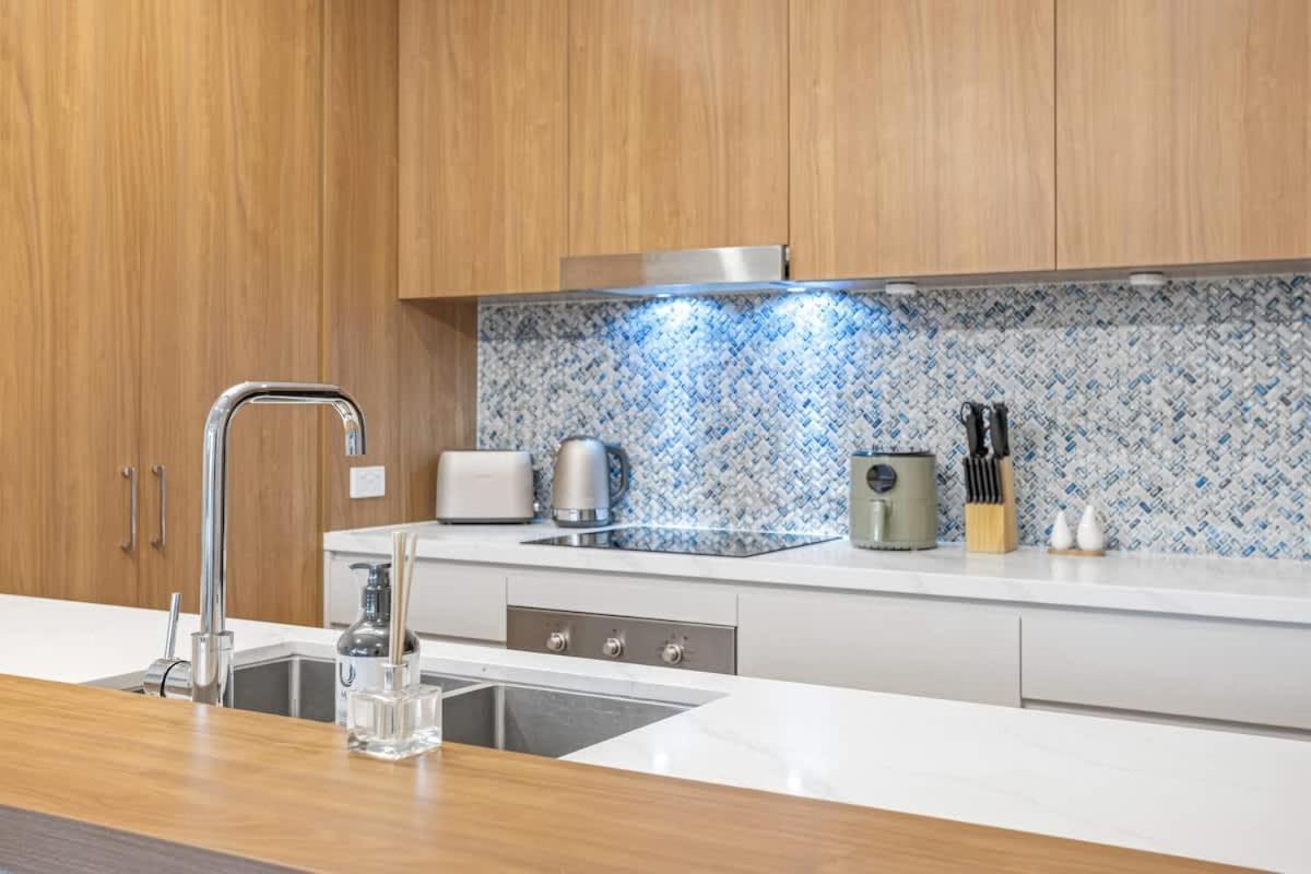 Modern 2br Near The Gabba & Bbq Apartment