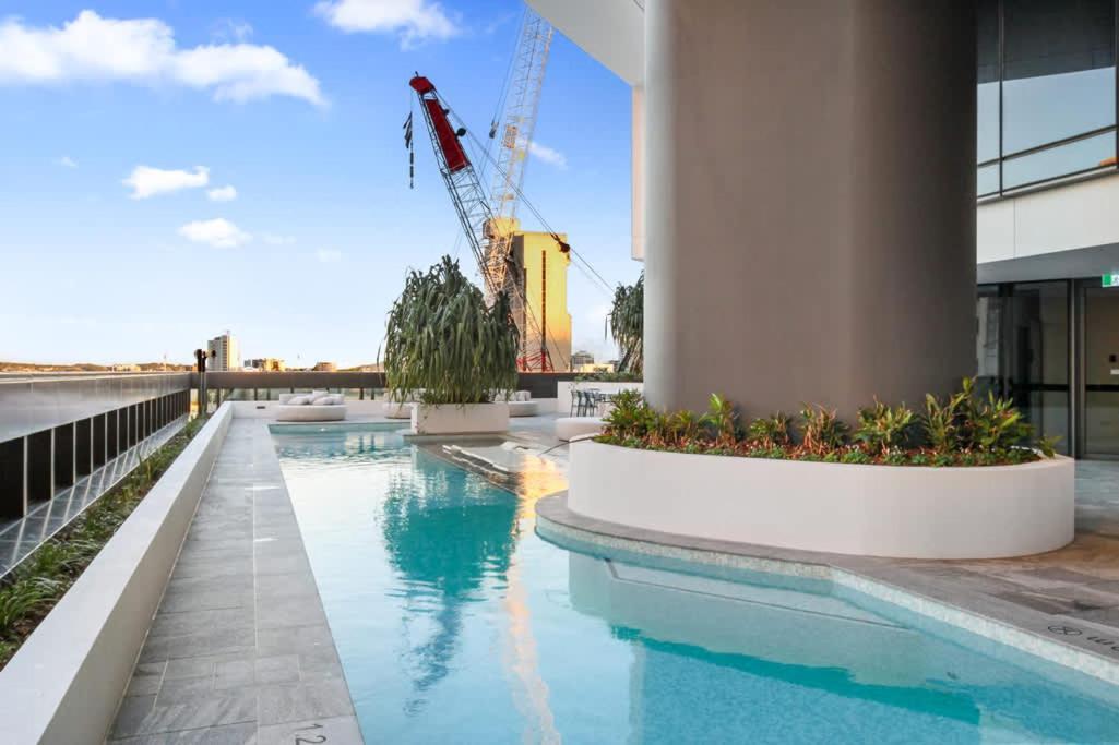 Queens Wharf - Cbd Luxury With Pool And Gym Brisbane