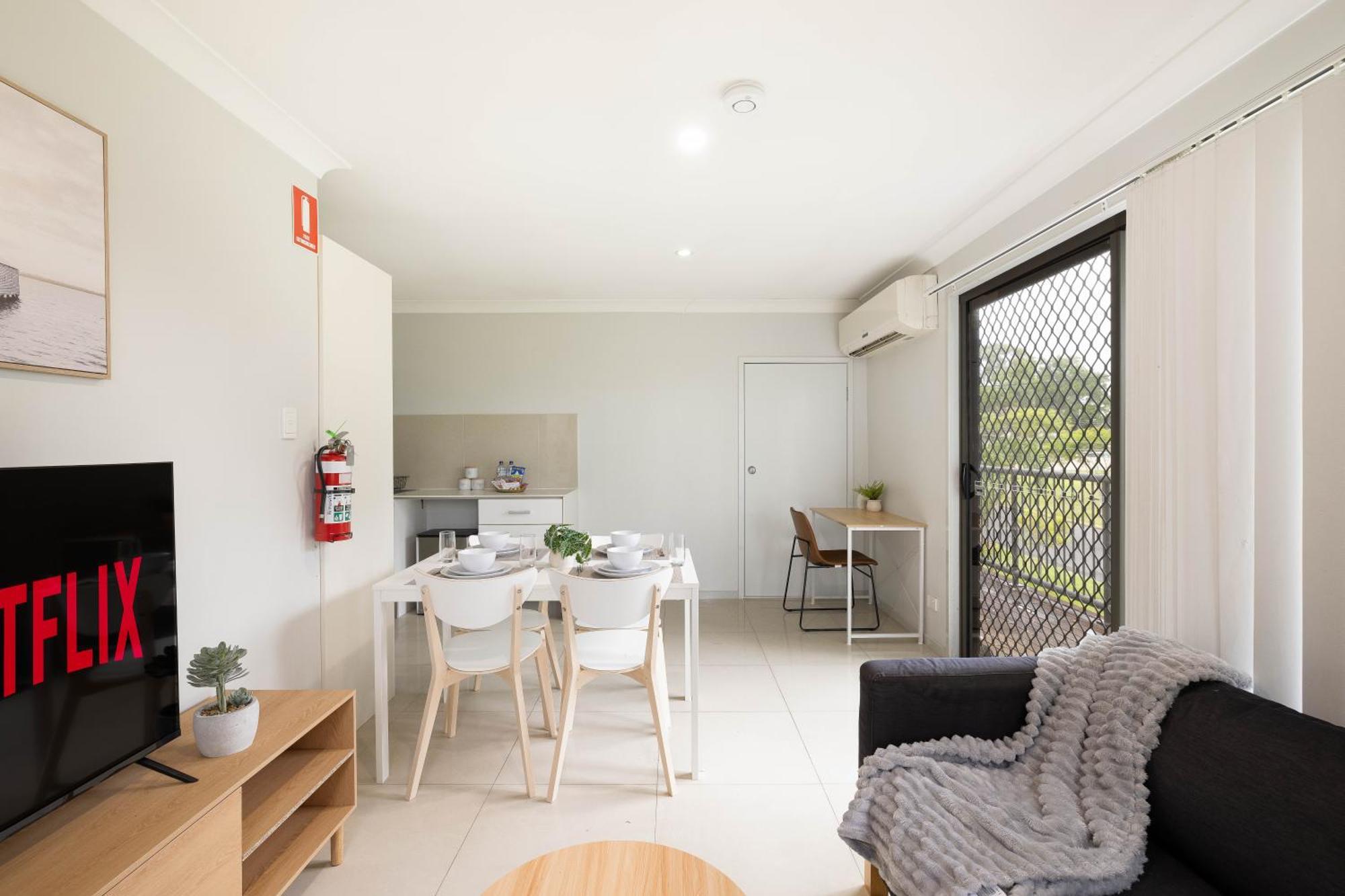 Apartment Smart Self Check-in - Freney Park Disk Golf Course *