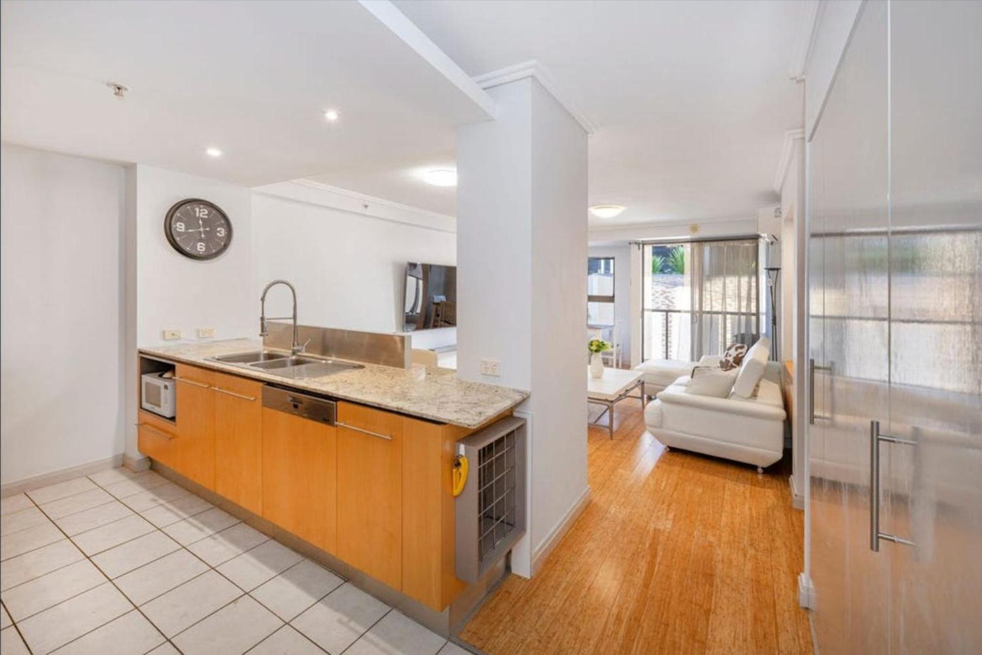 The Metropolitan Apartment