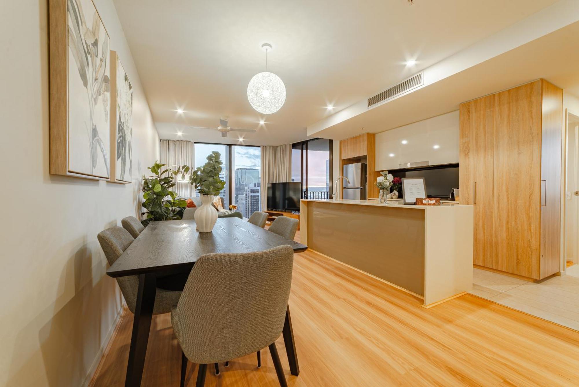 Apartment Lux 24th Floor 2br 2bath, Infinity Pool, Gym, Wifi Brisbane