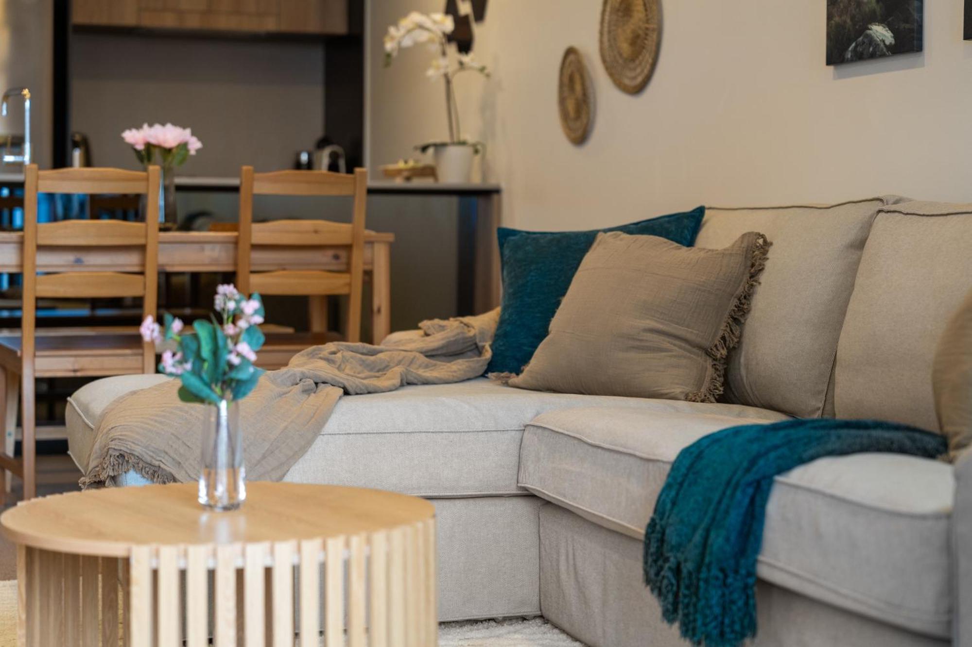 Spacious West End With Pool & Bbq Access * Brisbane