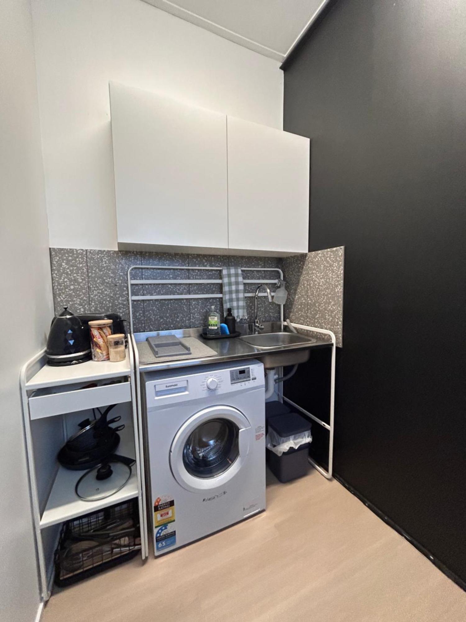 West Hub. Private Infrared Sauna Near & Much More! New Purpose Built Loft Style! Brisbane