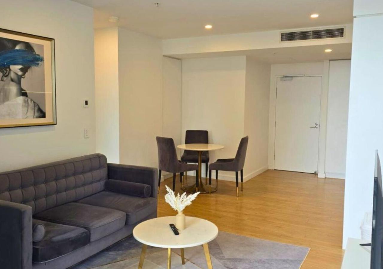 Neat And Cozy 1br With Amazing Facilities * Brisbane