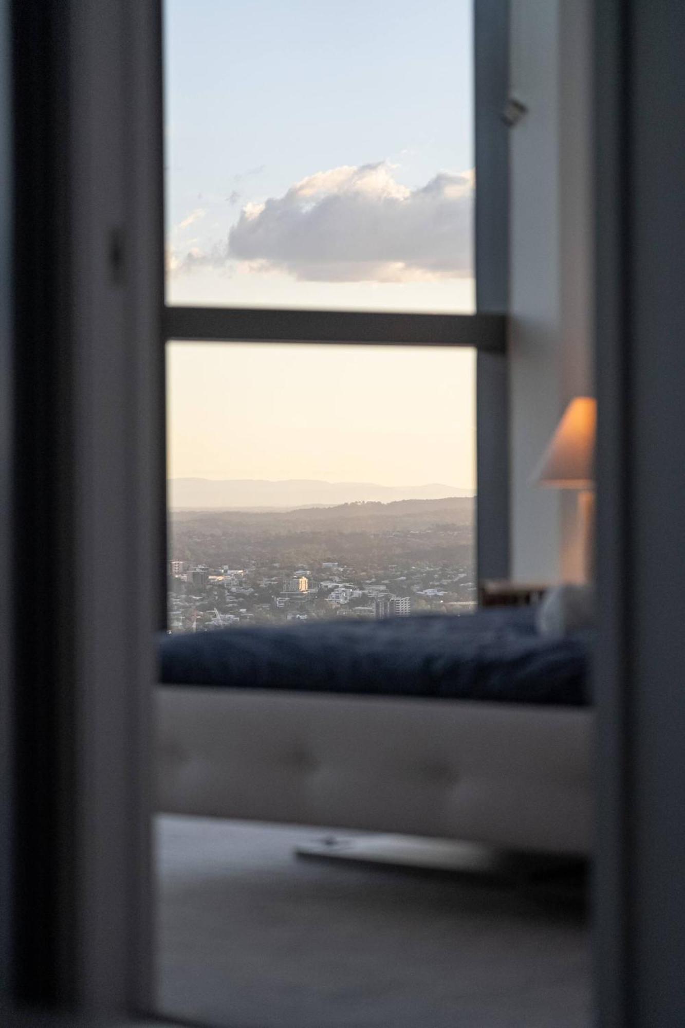 Apartment Queen's Wharf 1bed - Lv 60 Skyline Reverie Brisbane