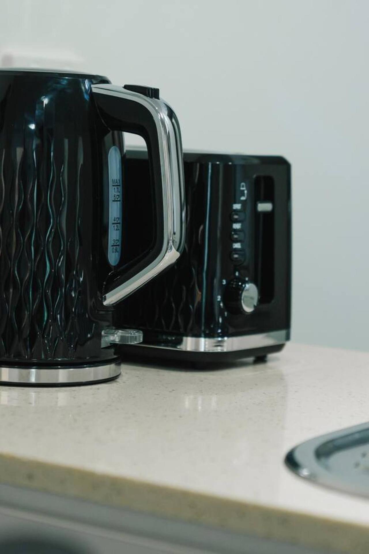 Affordable Cbd 2beds And Ducted Ac Walk To Everything