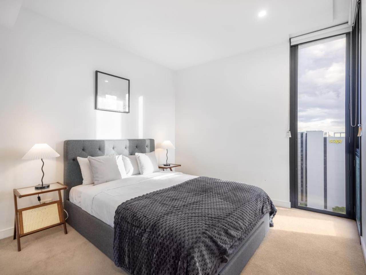 Stylish 2br Unit With Pool And Gym In South Brisbane