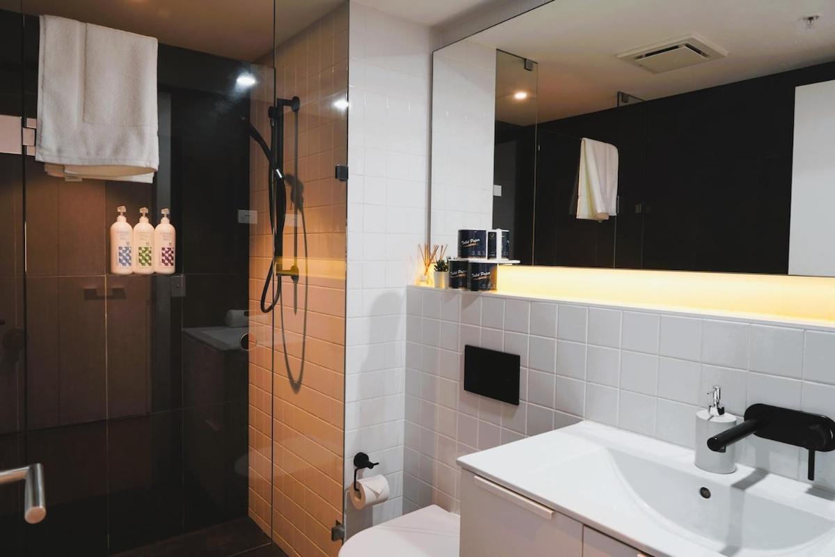 Apartment Sunny & Convenient, Terraces Bowen Hills *