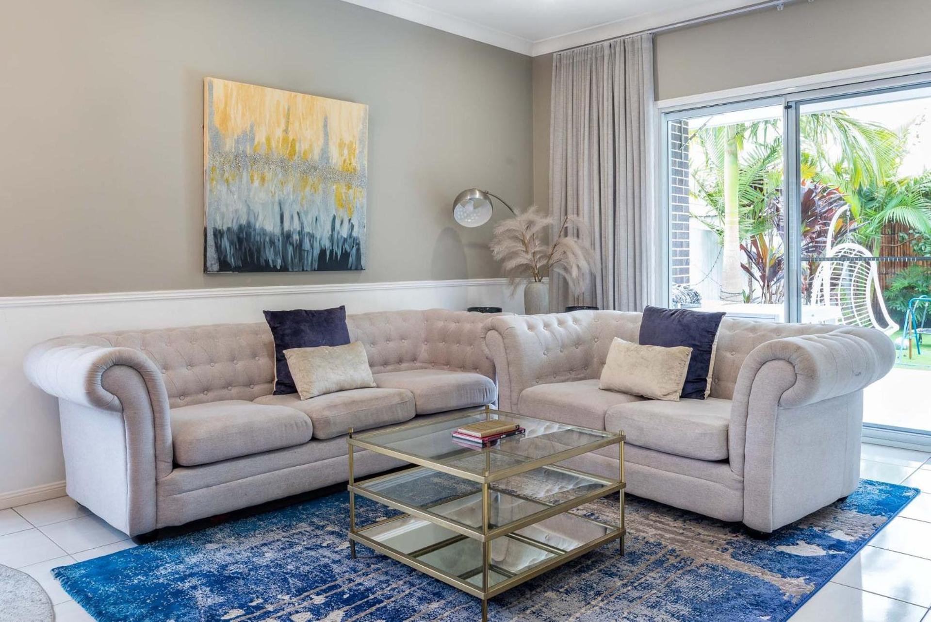 The Airport Stop Spacious House & Sky Base Holiday home Brisbane