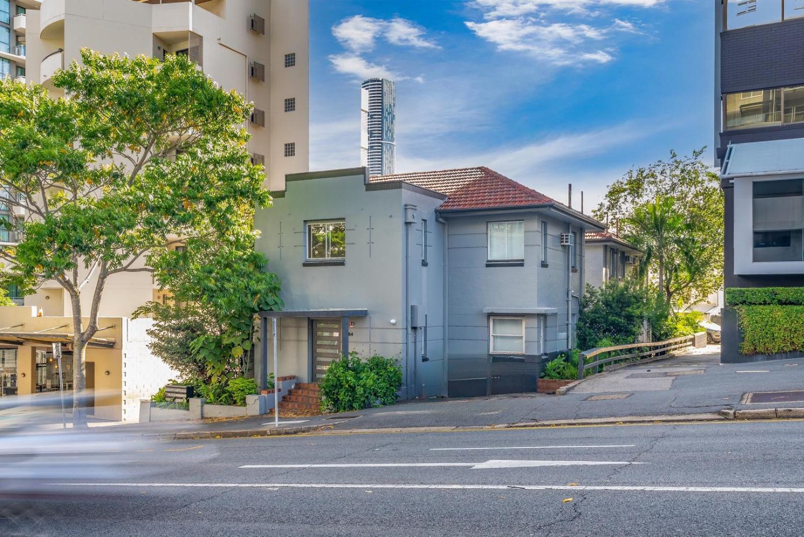 Stylish Centre - Short Walk To Hosp Apartment *