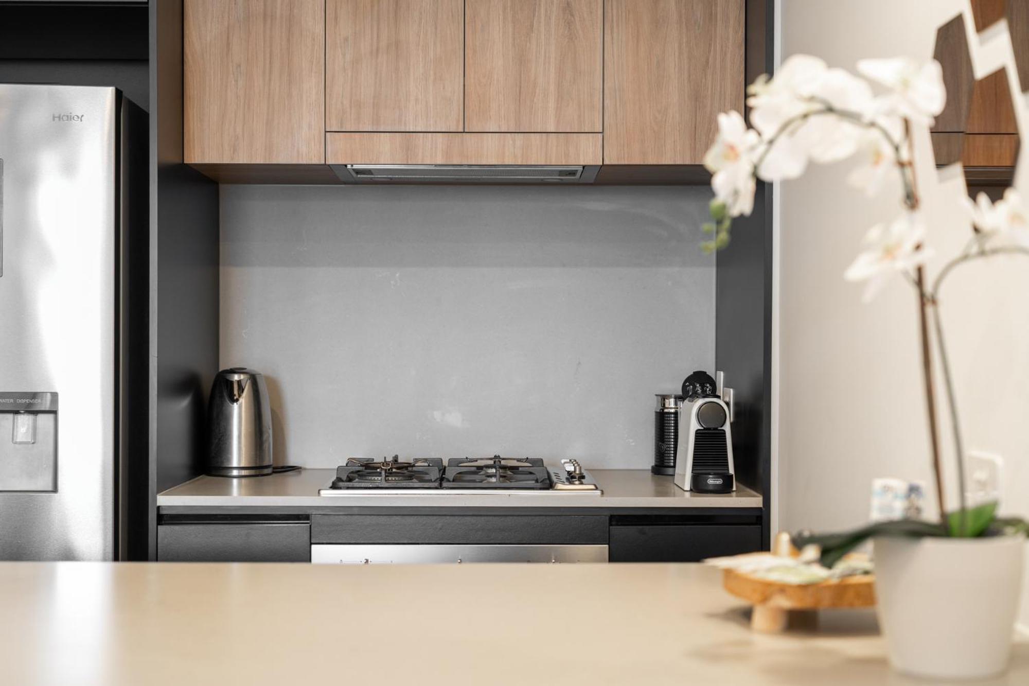 Spacious West End With Pool & Bbq Access * Brisbane