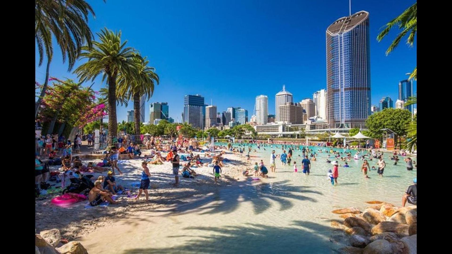 Apartment Russell St Retreat Stunning & Park Views