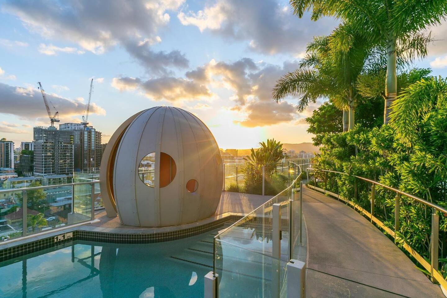 Boundless Horizons - Stylish Comfort & Views * Brisbane