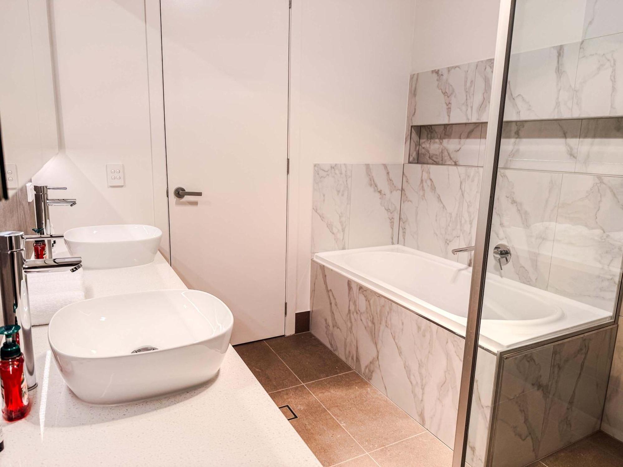 Cassa Aura Place - Modern 4br Homes Holiday home Brisbane