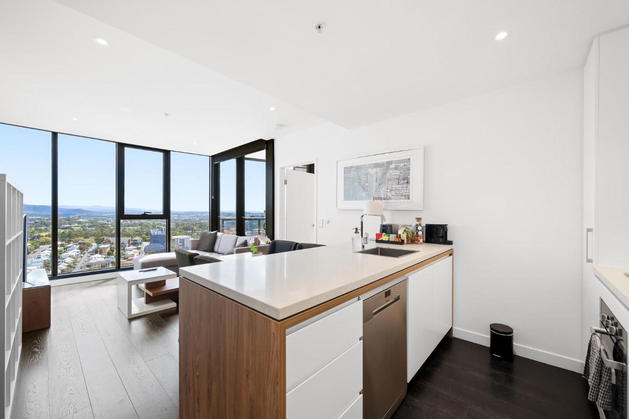 Apartment Flatiron - Skyline Executive W Mountain Views Brisbane