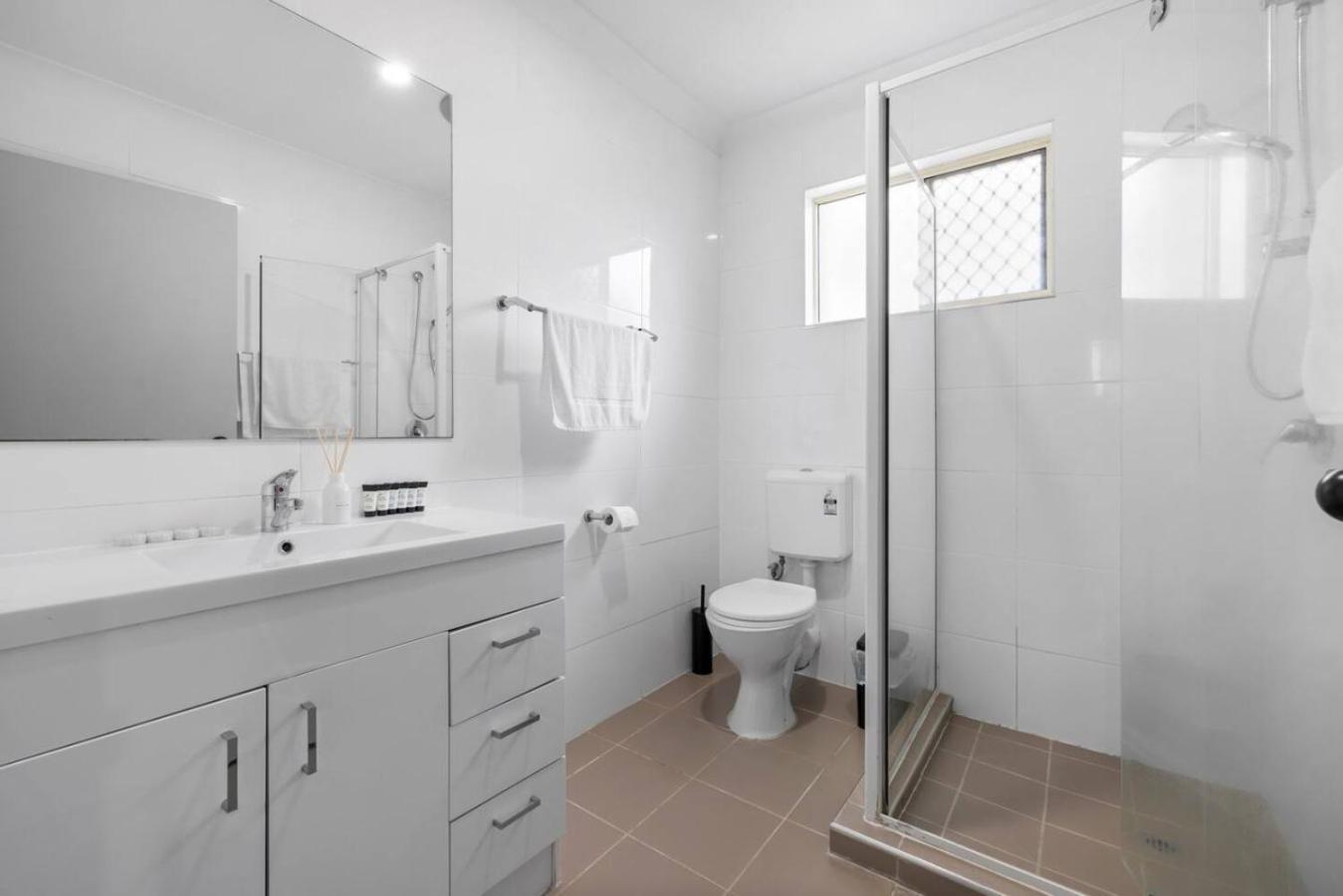 Apartment Duplex With 2 Private Homes Dual Units Acacia1&2 *