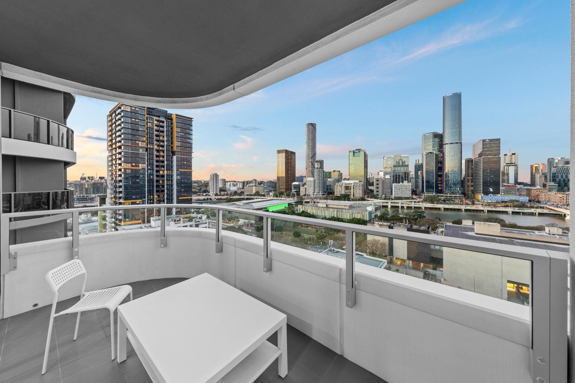 Dreamy 2br Escape Framed By And Art