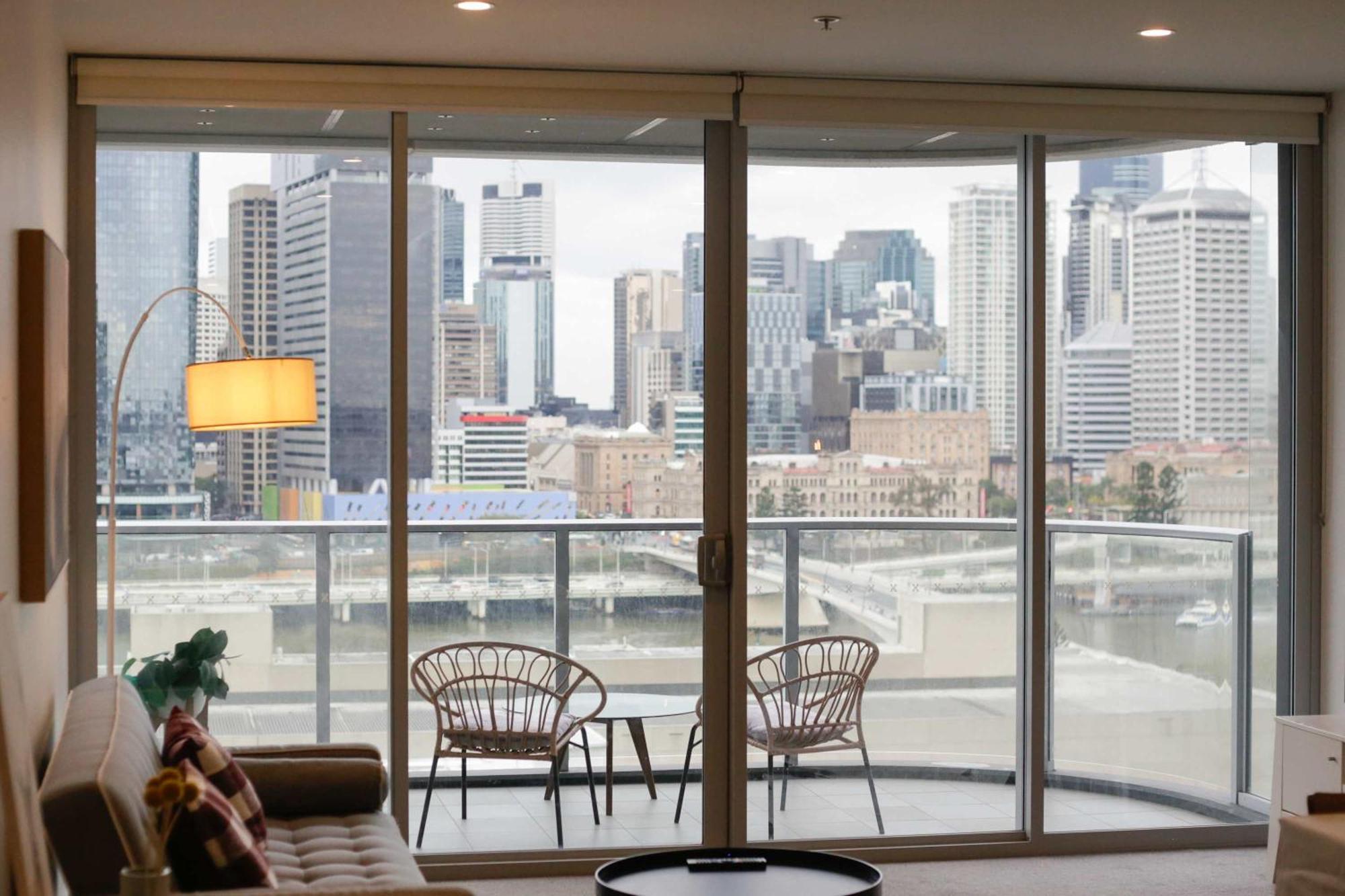 Tranquil River-view 2-bedroom High-rise Apartment