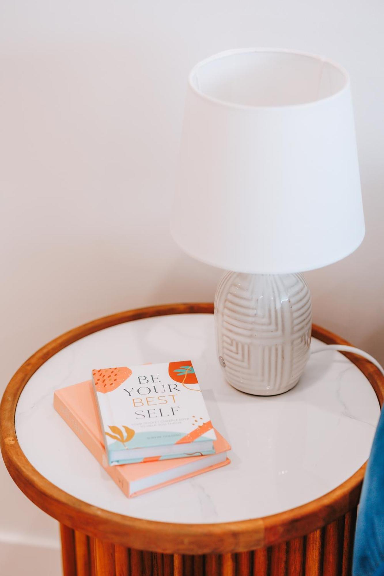 3-bedroom With Sea View, Rooftop Pool, Study & Free Parking Apartment