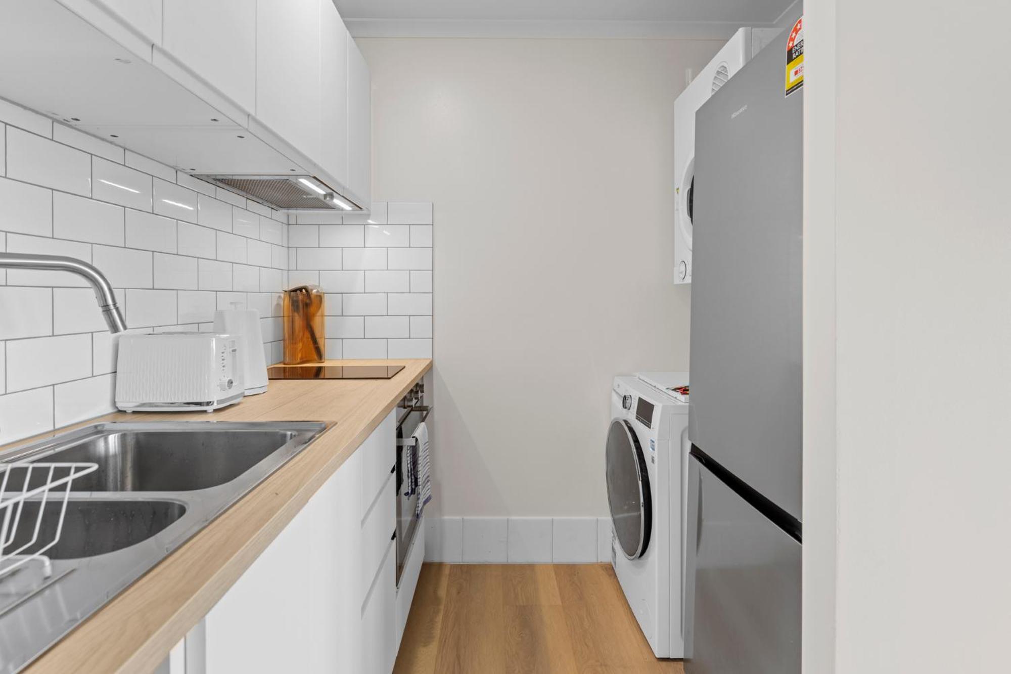 Apartment The Park Mediterranean Spring Hill Brisbane