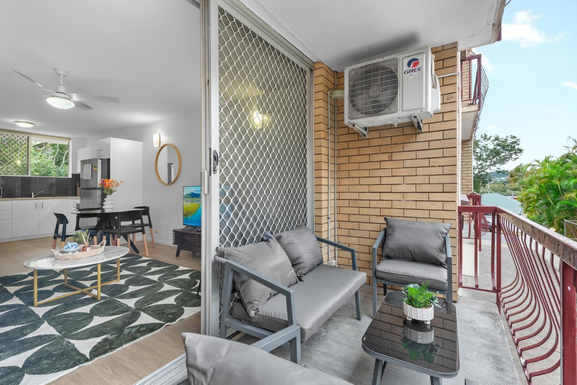 Spacious 2br Near Hospital, Qut And Cbd With Parking! *