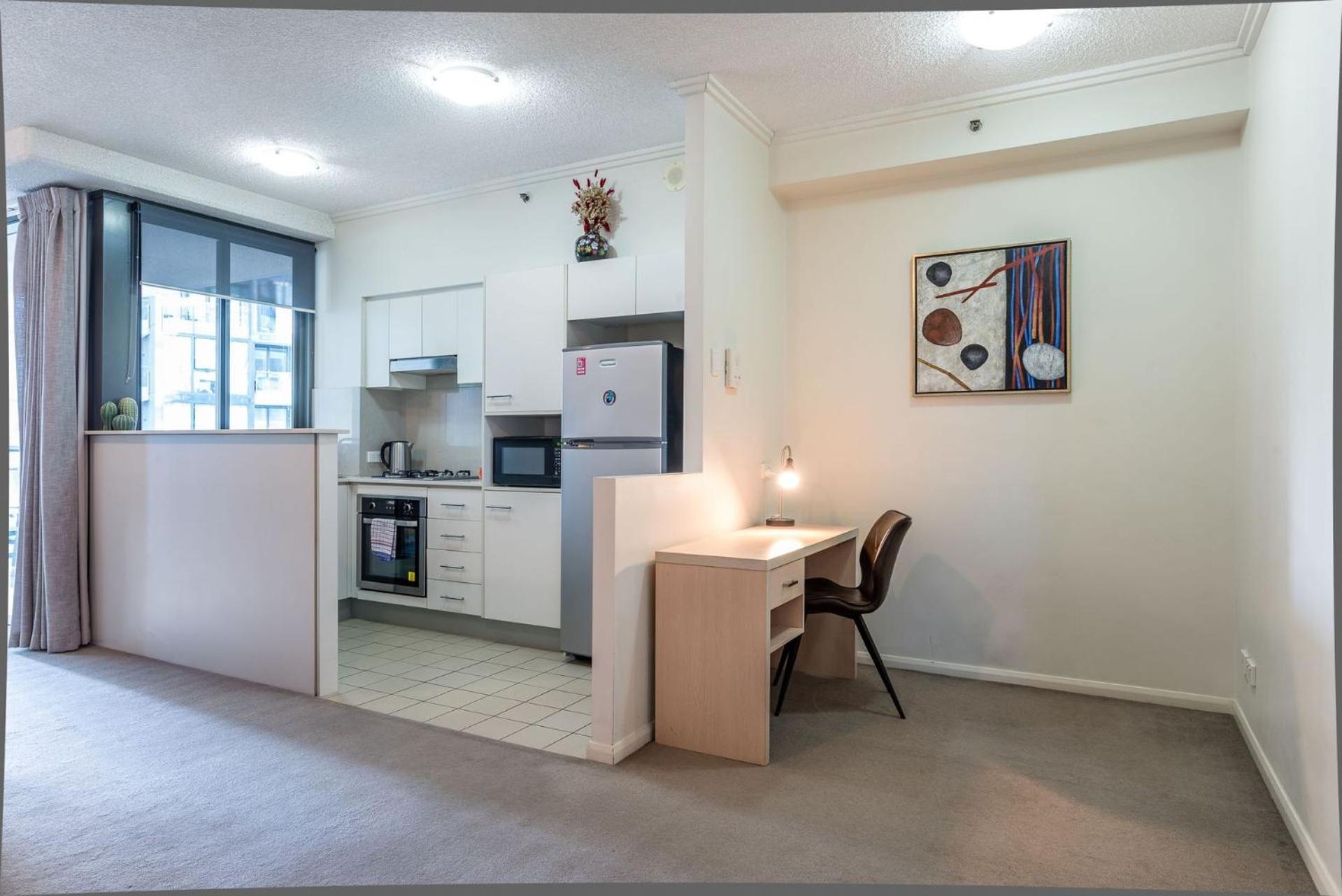 Skyline Viewpoint Escape Parking - Pool - Gym *