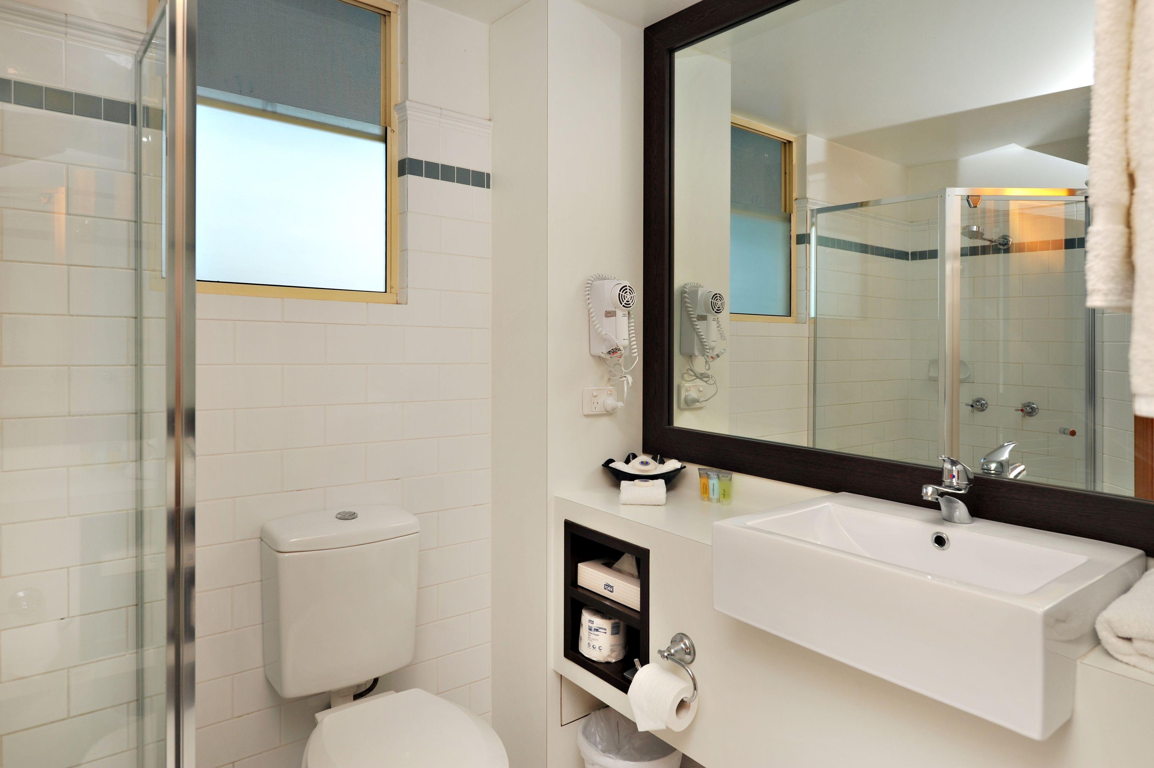 Comfort & Northgate Airport 4*