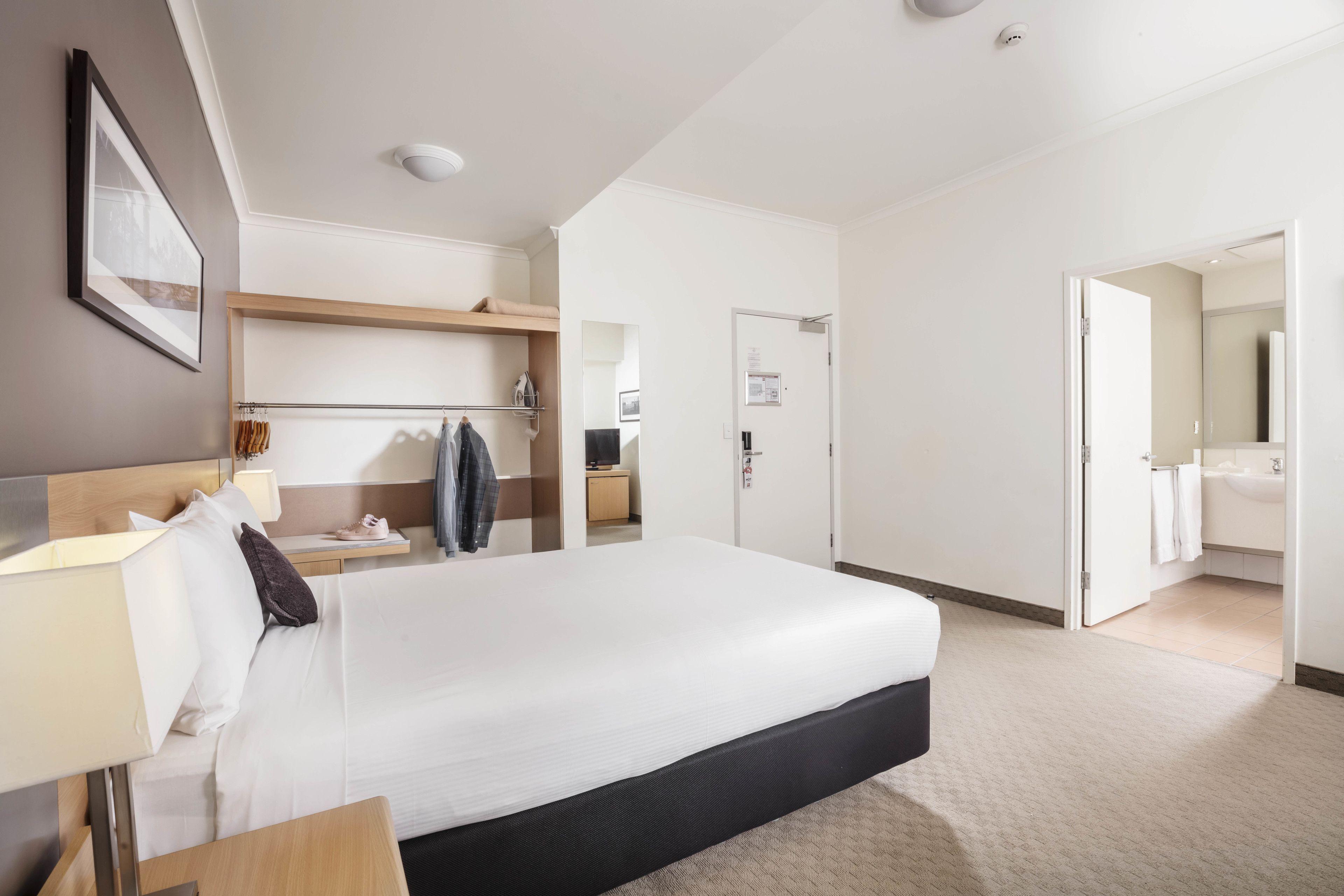 Hotel Indigo Centre By Ihg 5*