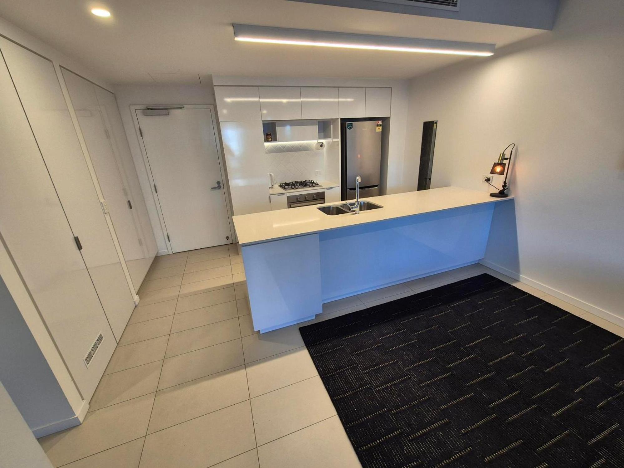 Homestay Private Bedroom & Bathroom In An Amazing Shared