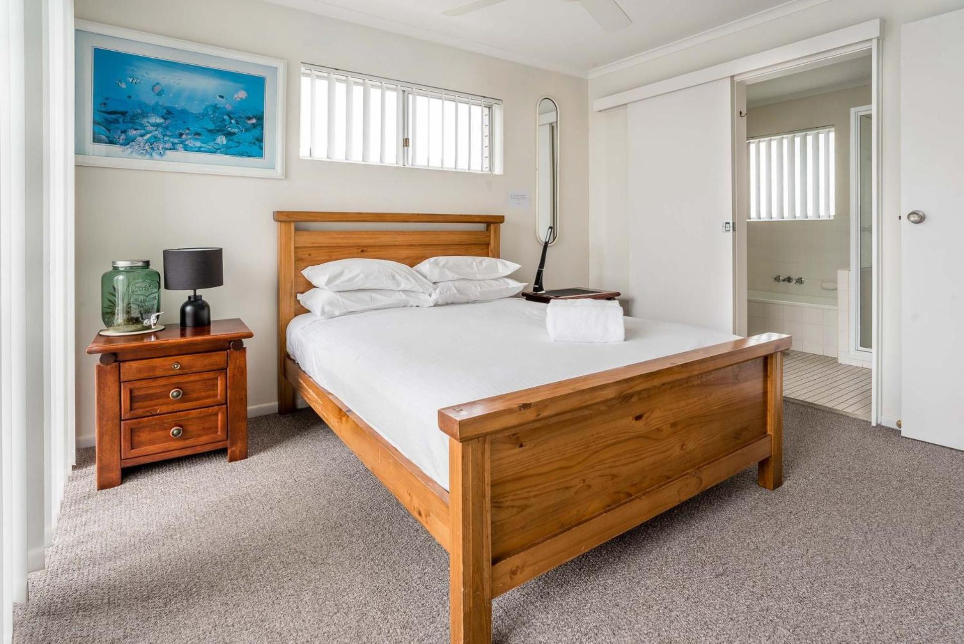 Bayside Breeze Seaside Serenity Apartment *