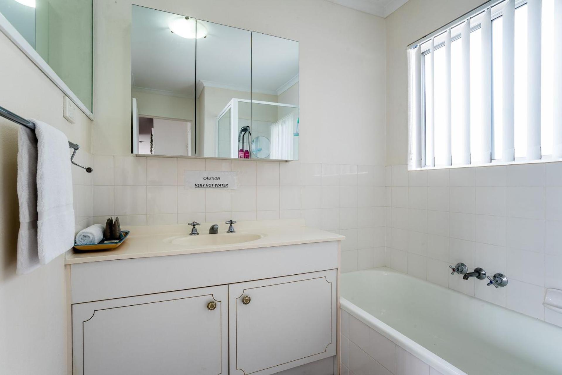 Bayside Breeze Seaside Serenity Brisbane