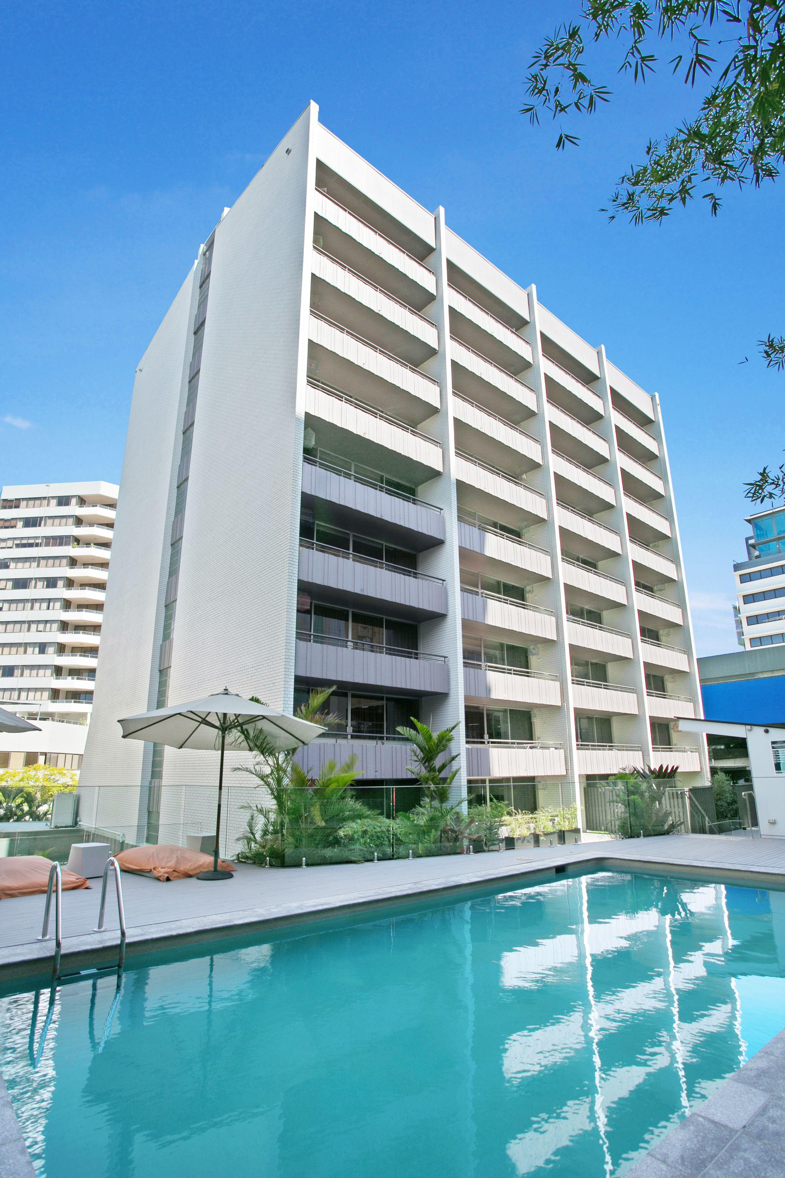 Punthill Spring Hill Aparthotel 5*