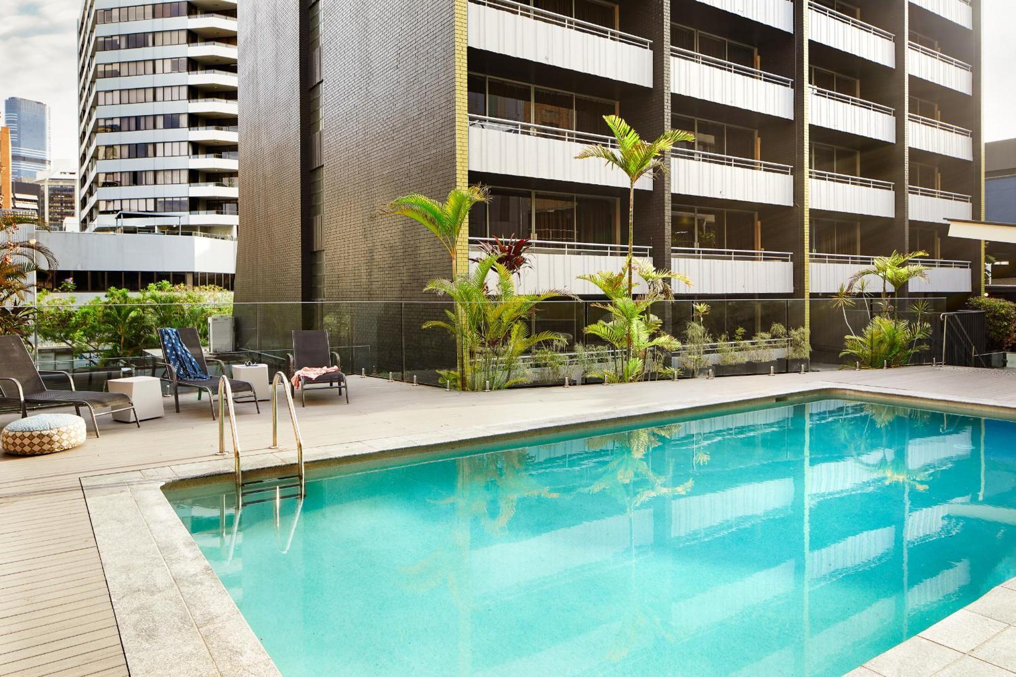 Aparthotel Punthill Spring Hill 5*