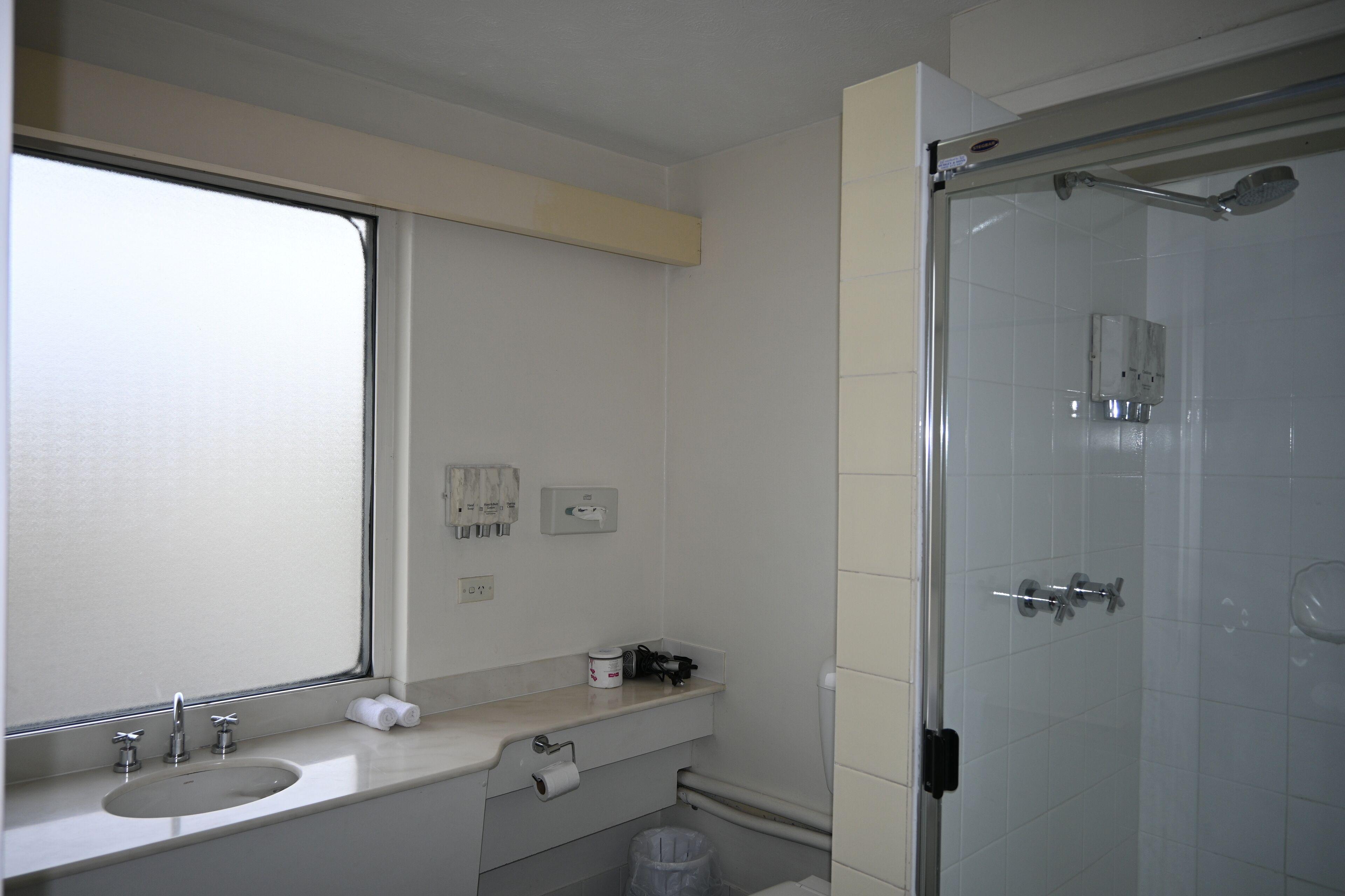 Hamilton Motor Motel