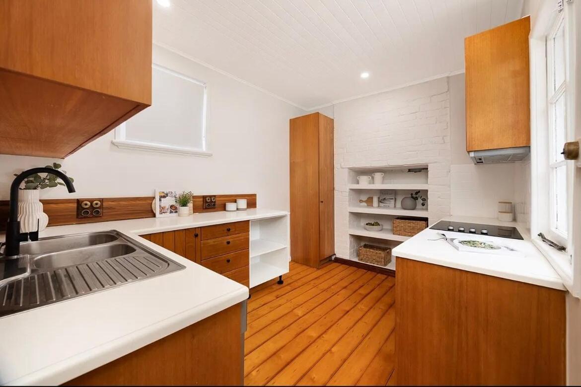 Historic Cbd Miner's Holiday home