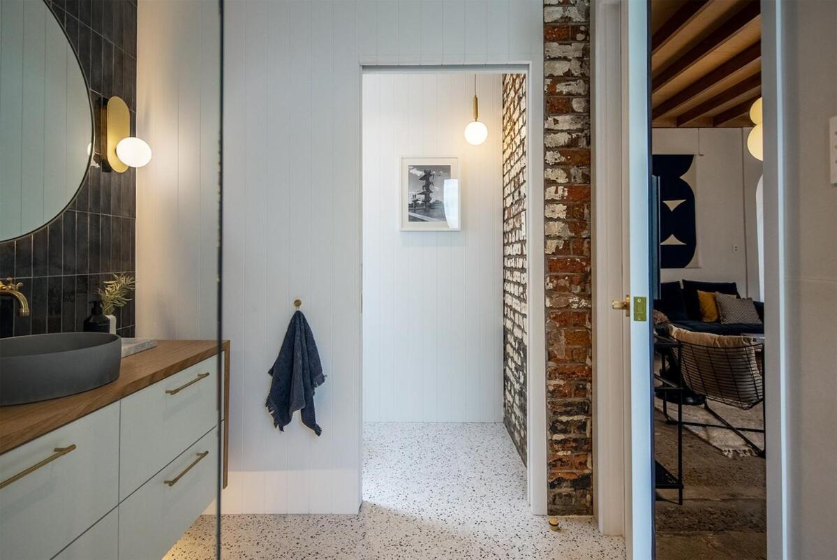 Luxury Historic Landmark Holdgates