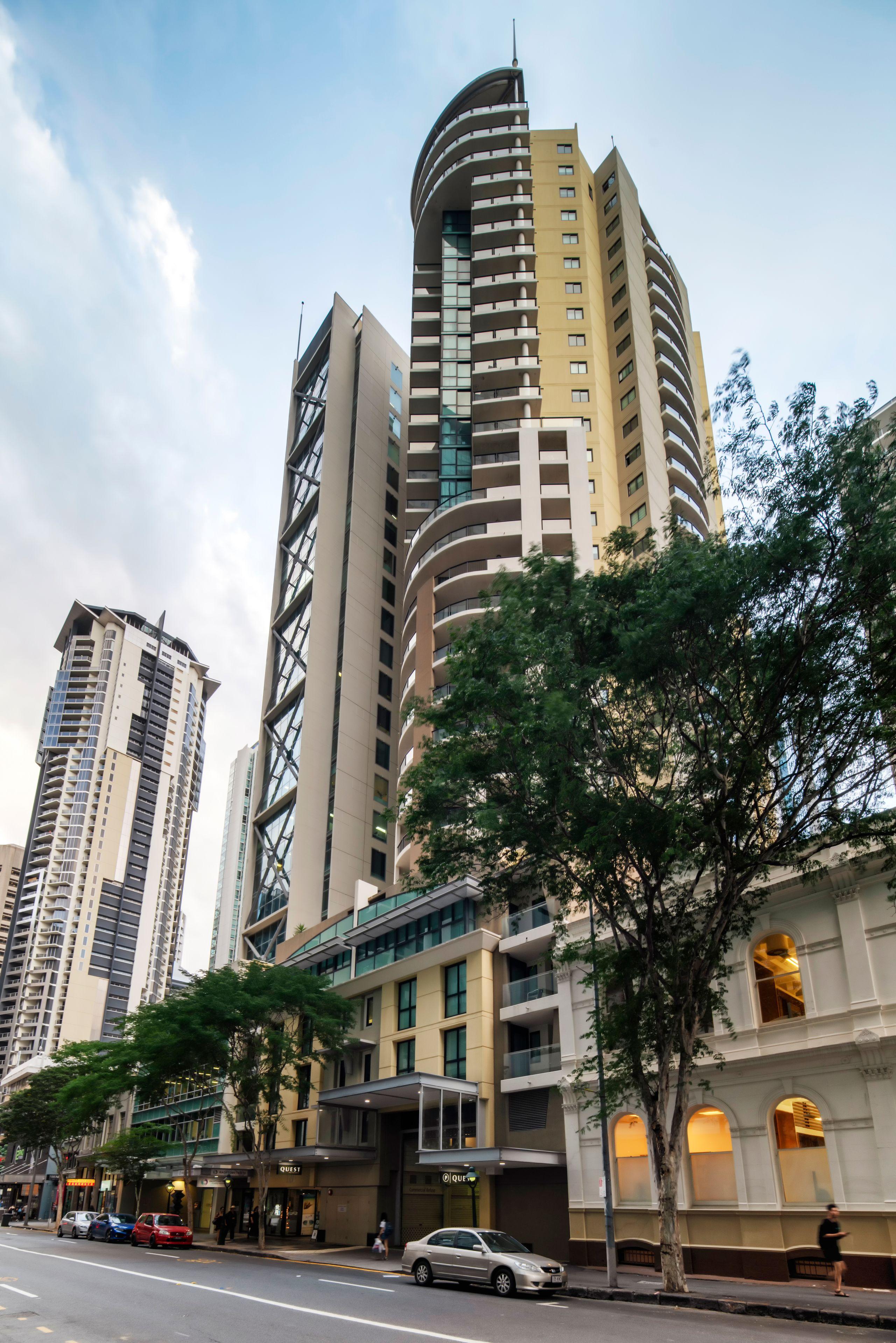 Quest River Park Aparthotel 5*